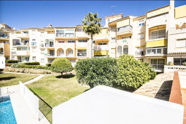 Carihuela Un Dormitorio Junto Al Mar Apartment Torremolinos Exterior photo