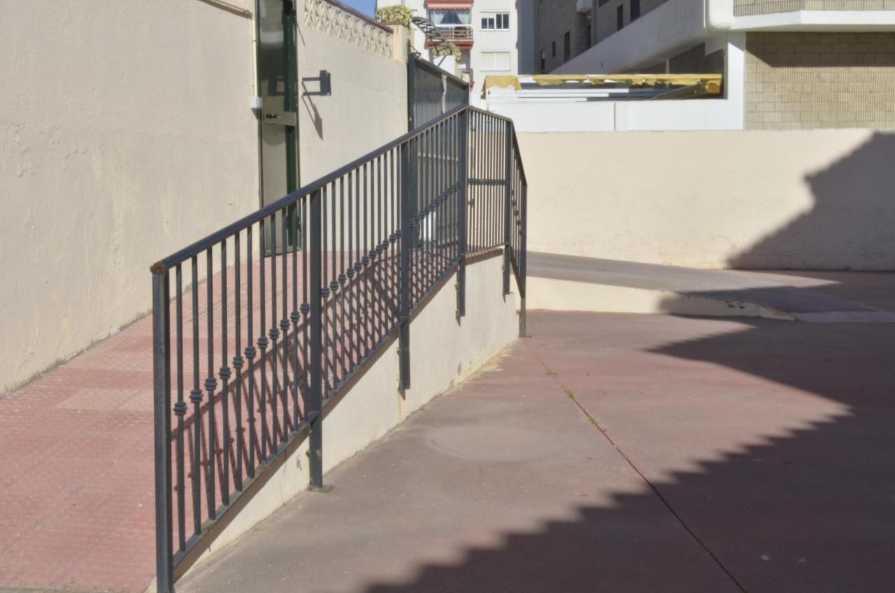 Carihuela Un Dormitorio Junto Al Mar Apartment Torremolinos Exterior photo