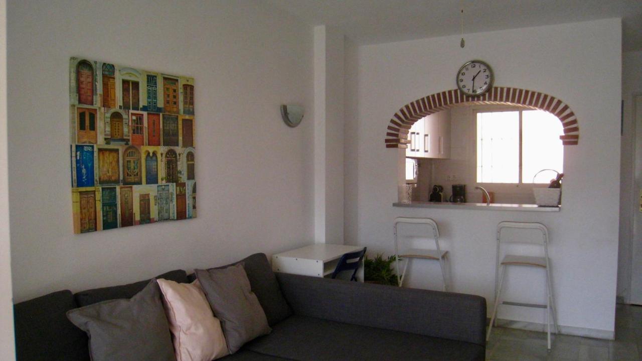 Carihuela Un Dormitorio Junto Al Mar Apartment Torremolinos Exterior photo
